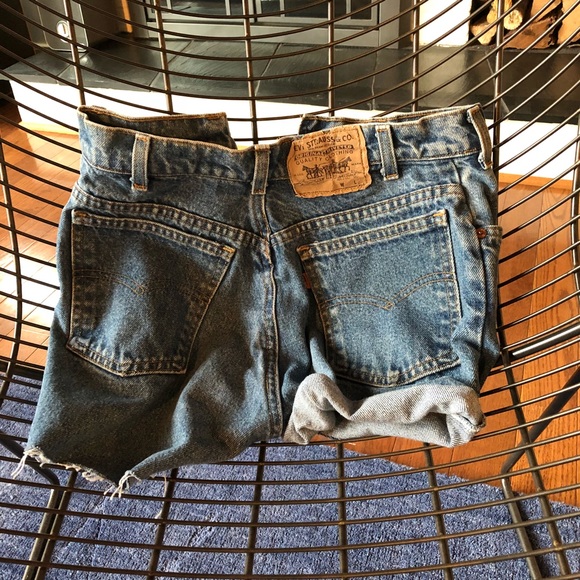RARE 80s vintage Levi's wedgie shorts fits 25-27/8 - Picture 8 of 8